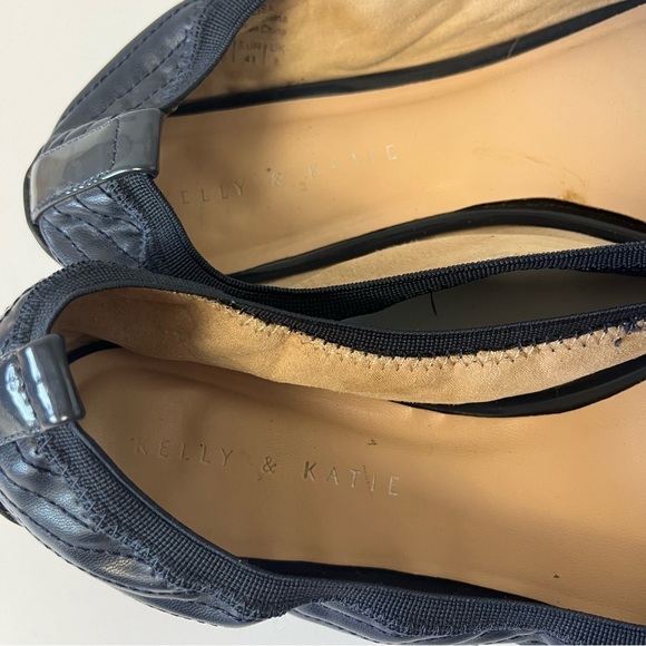 Kelly & Katie Navy Blue Flats Women’s 10 - Picture 9 of 9